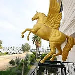 White Country Villages Hotel