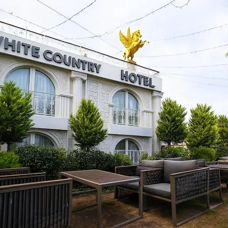 White Country Villages 3*